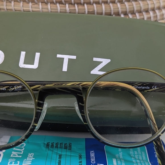 Dutz eyeglass frames - Picture 5 of 5